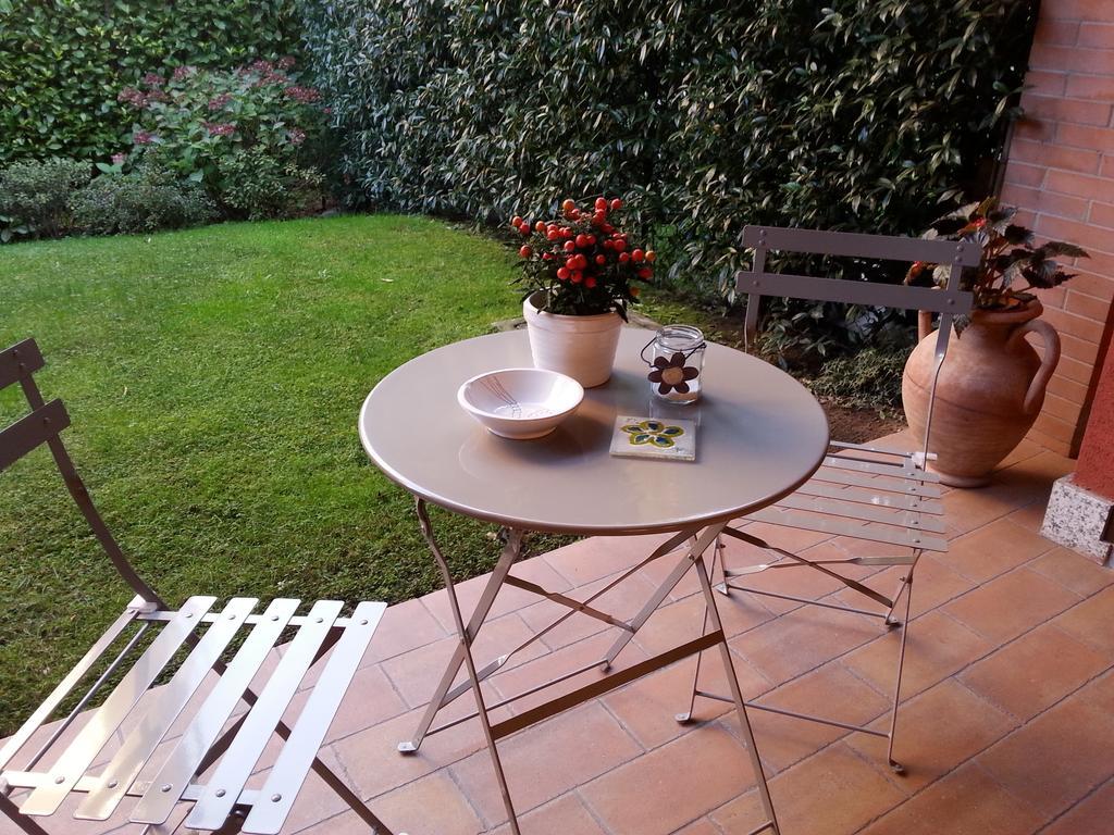 B&B Douglas House Varese Habitación foto
